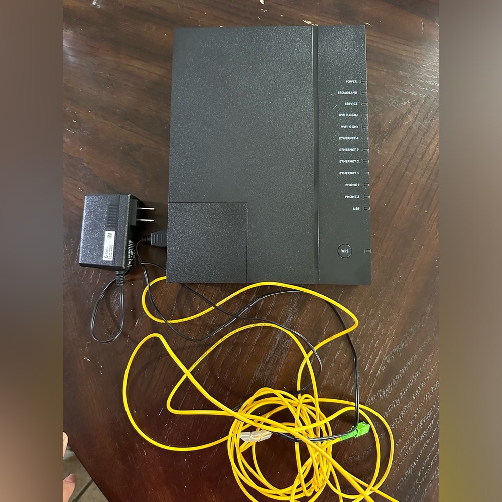 Calix GigaCenter 844G-1 Wi-Fi Dual Band 2.4 GHz 5 GHz Router Modem 100-04011 14